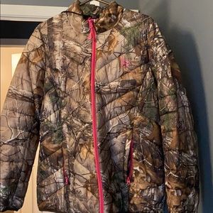 Realtree women’s camo hunting jacket